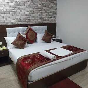 Midcity Hotel Varanasi