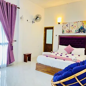 Heaven Breeze Guest house Kandy